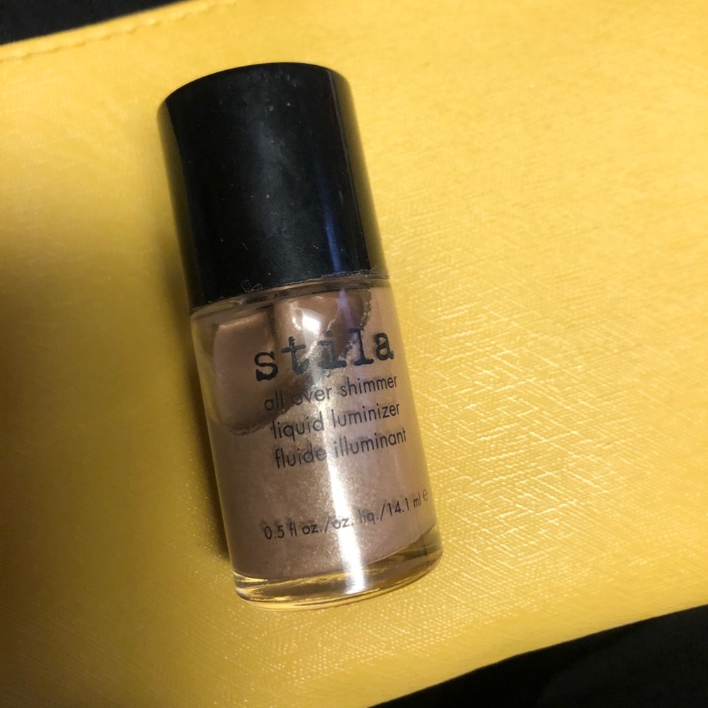 Stila All Over Liquid Luminizer in Kitten Shimmer